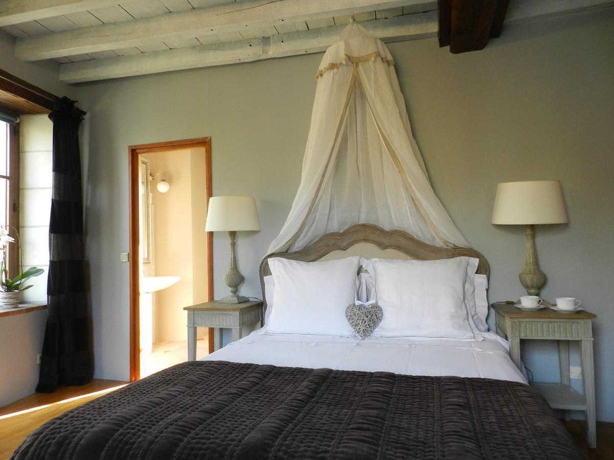Moulin De La Chevriere Bed & Breakfast Sache Exterior photo