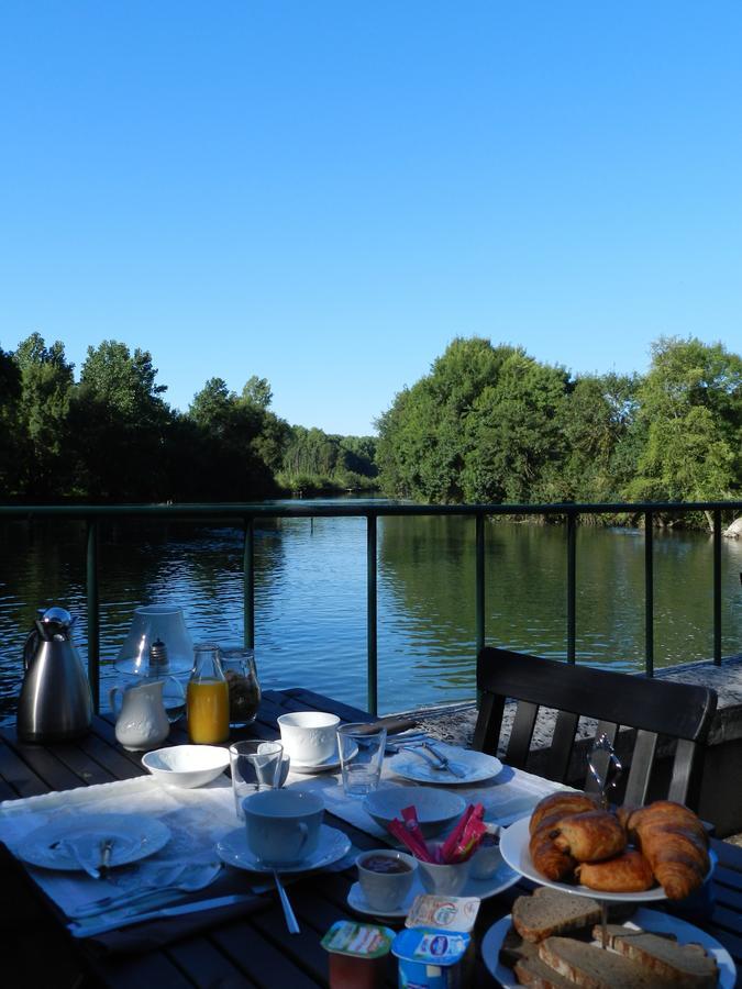 Moulin De La Chevriere Bed & Breakfast Sache Exterior photo