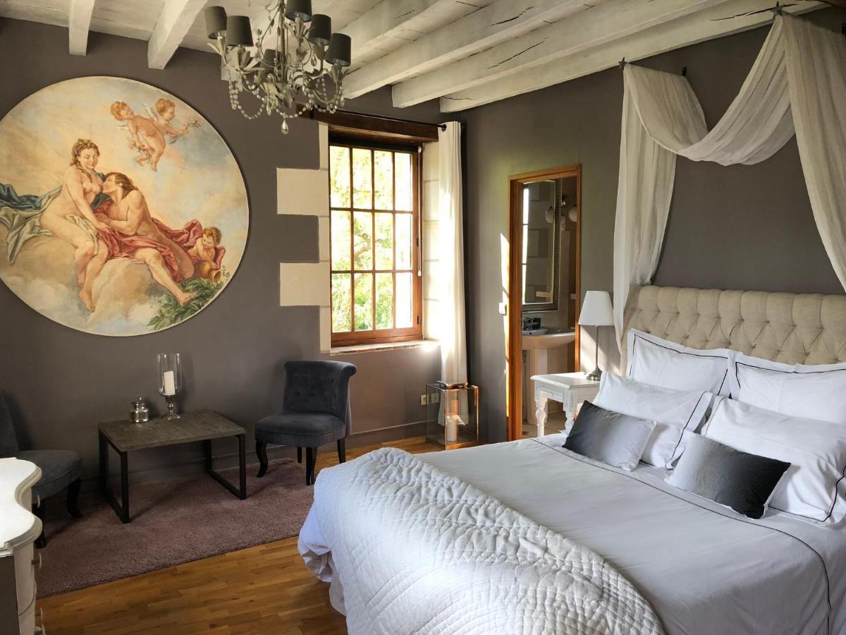 Moulin De La Chevriere Bed & Breakfast Sache Exterior photo
